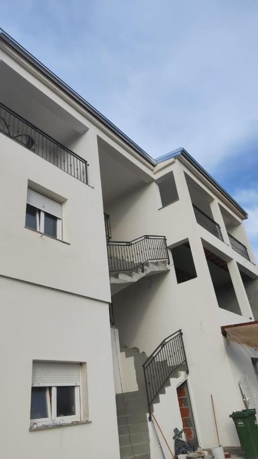 Apartments Horvat Bibinje Extérieur photo